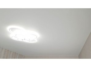 Монтаж потолка для зала 20 м2 с использованием пленки VIPCEILING серии MONLANGE M9001 (3.50)