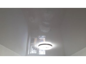Монтаж потолка для зала 16 м2 с использованием пленки VIPCEILING серии MONLANGE L9001 (3.25)