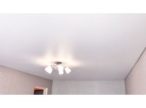 Монтаж потолка для зала 17 м2 с использованием пленки VIPCEILING серии MONLANGE M9001 (3.25)