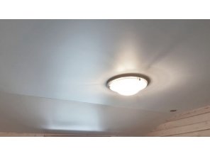 Монтаж потолка в деревянном доме 30 м2 с использованием пленки VIPCEILING серии MONLANGE S9020 (2.60)