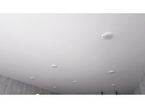 Монтаж потолка для зала 17 м2 с использованием пленки VIPCEILING серии MONLANGE S9020 (3.25)