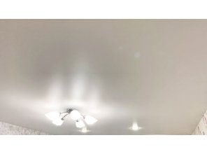 Монтаж потолка в детской 13 м2 с использованием пленки VIPCEILING серии MONLANGE M9001 (3.25)