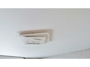 Монтаж потолка в спальне 12 м2 с использованием пленки VIPCEILING серии MONLANGE M9001 (2.60)