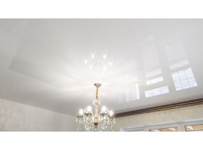 Монтаж потолка для зала 18 м2 с использованием пленки VIPCEILING серии MONLANGE L9001 (4.00)