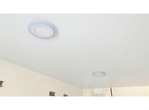Монтаж потолка на кухне 12 м2 с использованием пленки VIPCEILING серии MONLANGE S9020 (3.25)