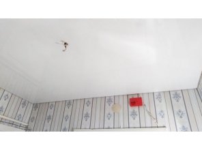 Монтаж потолка в прихожей 4 м2 с использованием пленки VIPCEILING серии MONLANGE L9001 (2.15)