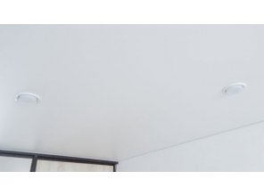 Монтаж потолка в спальне 15 м2 с использованием пленки VIPCEILING серии MONLANGE S9020 (3.25)