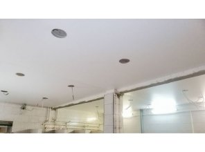 Монтаж потолка в бассейне 95 м2 с использованием пленки VIPCEILING серии MONLANGE M9001 (4.00)