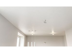 Монтаж потолка в квартире 19 м2 с использованием пленки VIPCEILING серии MONLANGE M9001 (5.45)