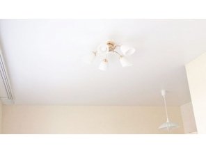Бесшовный матовый натяжной потолок на кухню 16,2 м2
