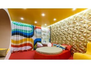 Сатиновый натяжной потолок в спальню 19,1 м2