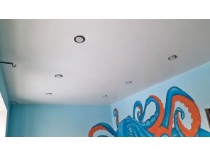 Монтаж потолка в детской 14 м2 с использованием пленки VIPCEILING серии MONLANGE S9020 (3.25)