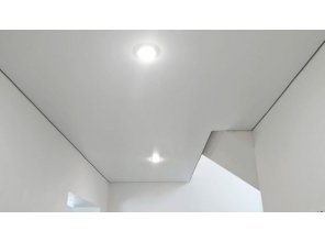 Монтаж потолка в коридоре 8 м2 с использованием пленки VIPCEILING серии MONLANGE S9020 (2.15)